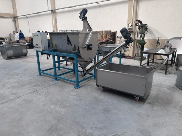 Horizontal Ribbon Powder Mixer 300 Kg Mixer System